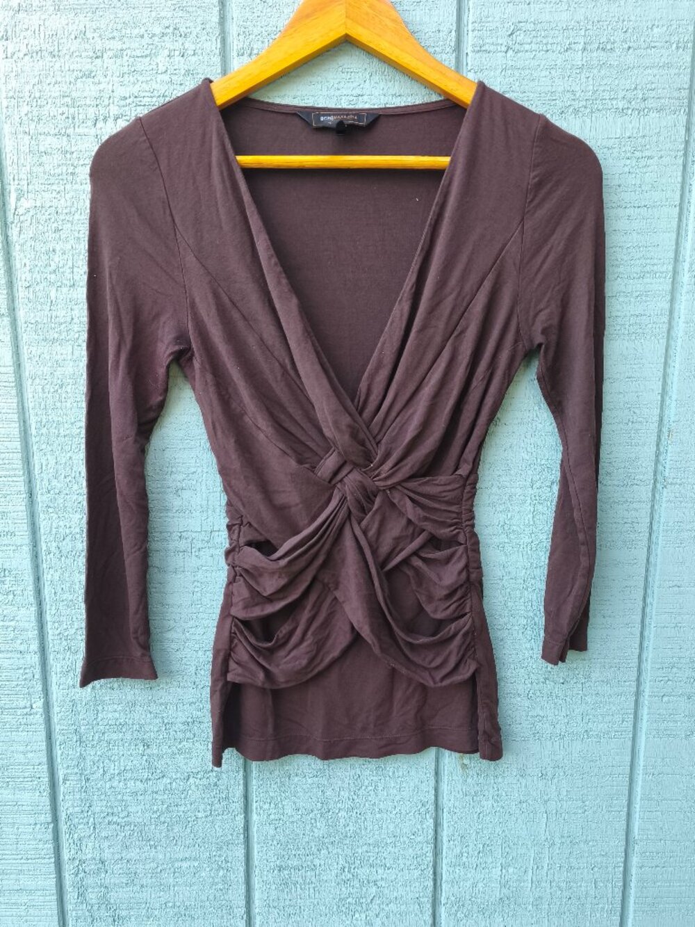 y2k BCBGMaxazria Knotted Front Plunging V-neck Slim Fit Blouse sz XS Brown